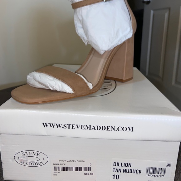 steve madden nude heels, NEVER WORN - Picture 2 of 2
